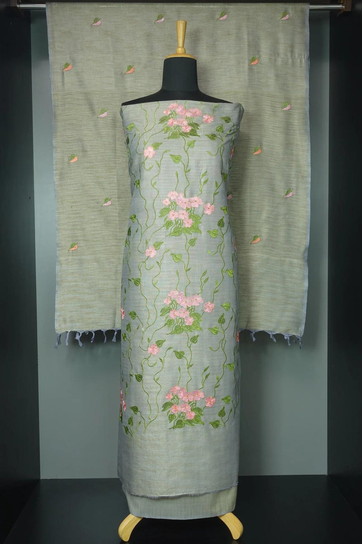 Pure Khaddi Cotton Linen Unstitched Suit