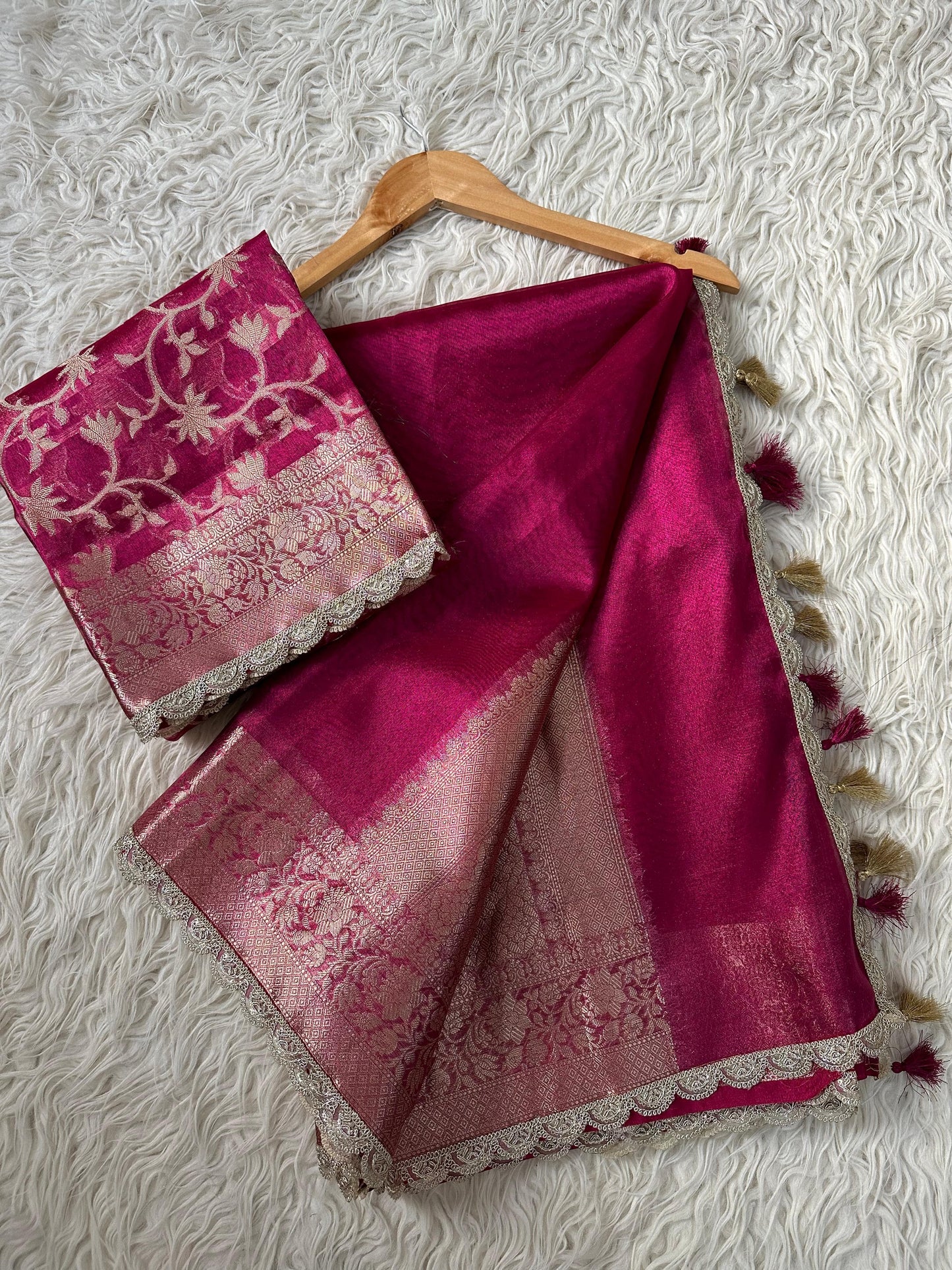 Banarasi Tissue Silk Heavy Lace Saree With Blouse