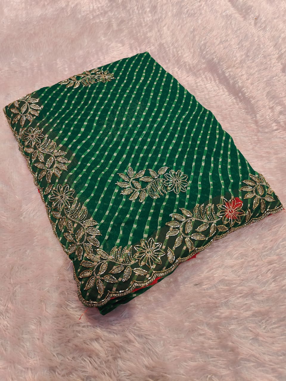 Desinger Georgette Leheriya Pattern Saree With Blouse