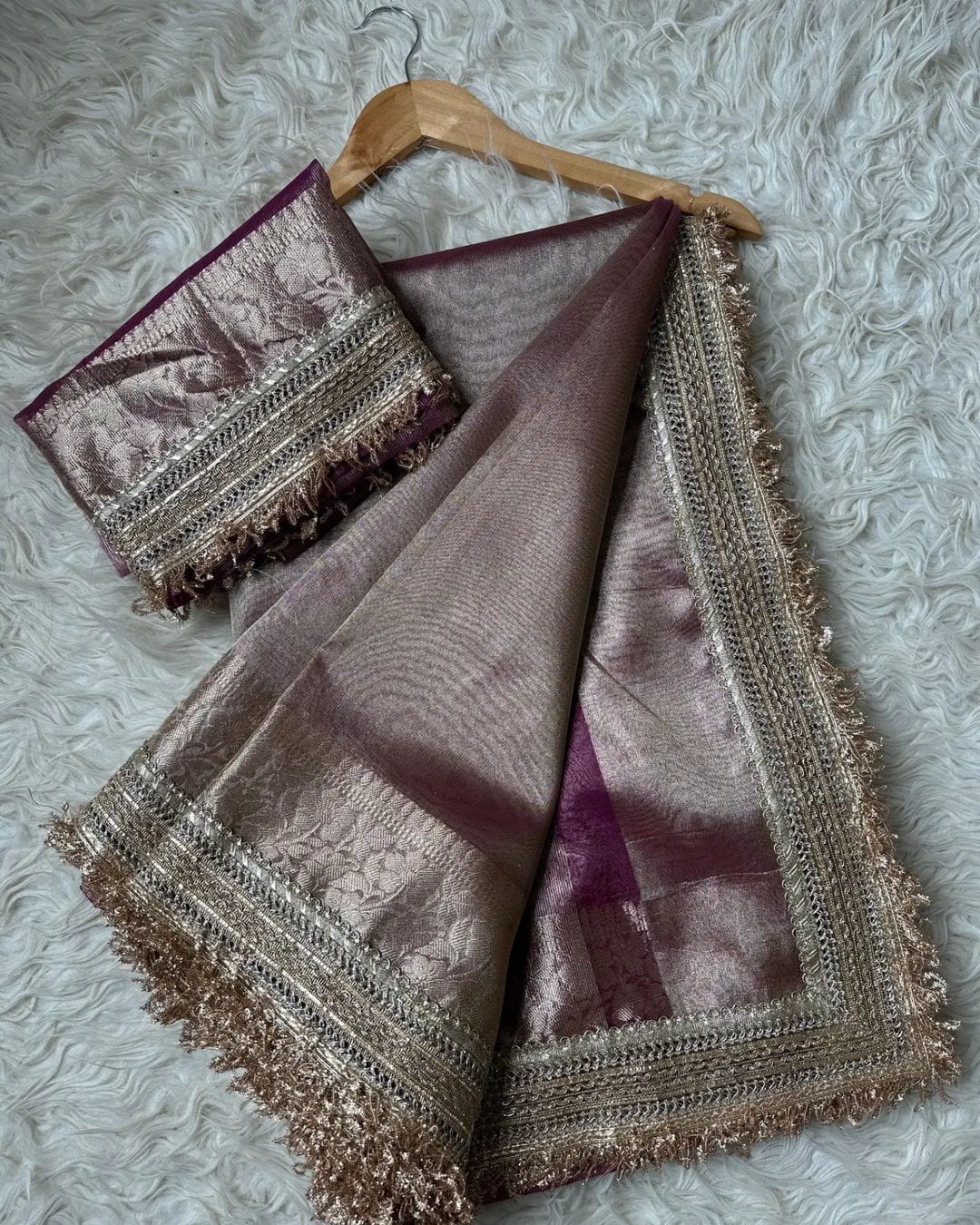 Banarasi Tissue Silk Heavy Lace Saree With Blouse