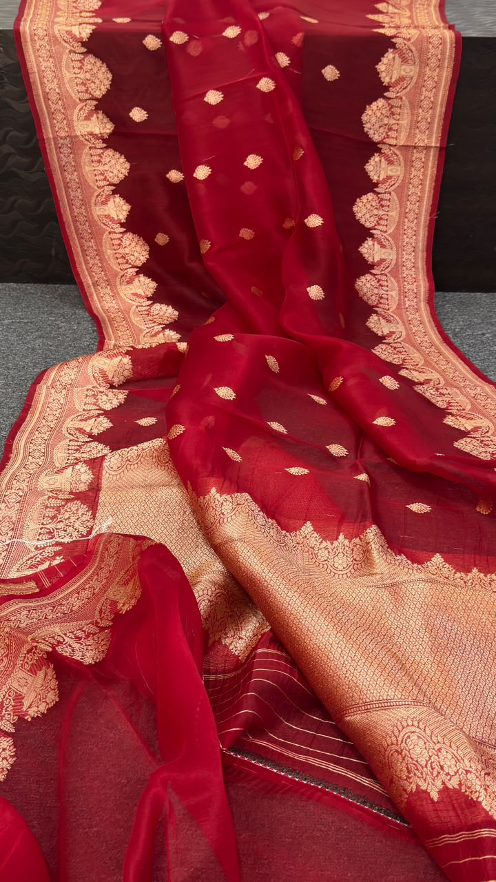 Pure Handloom banarasi kora Silk Saree With Blouse