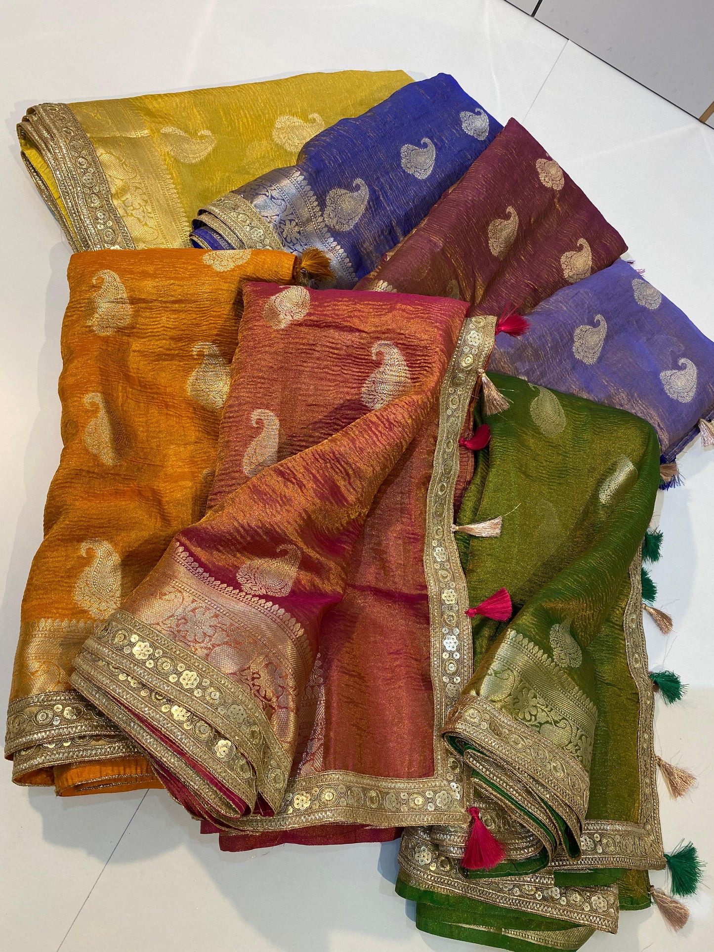 Banarasi Tissue Silk Heavy Lace Saree With Blouse
