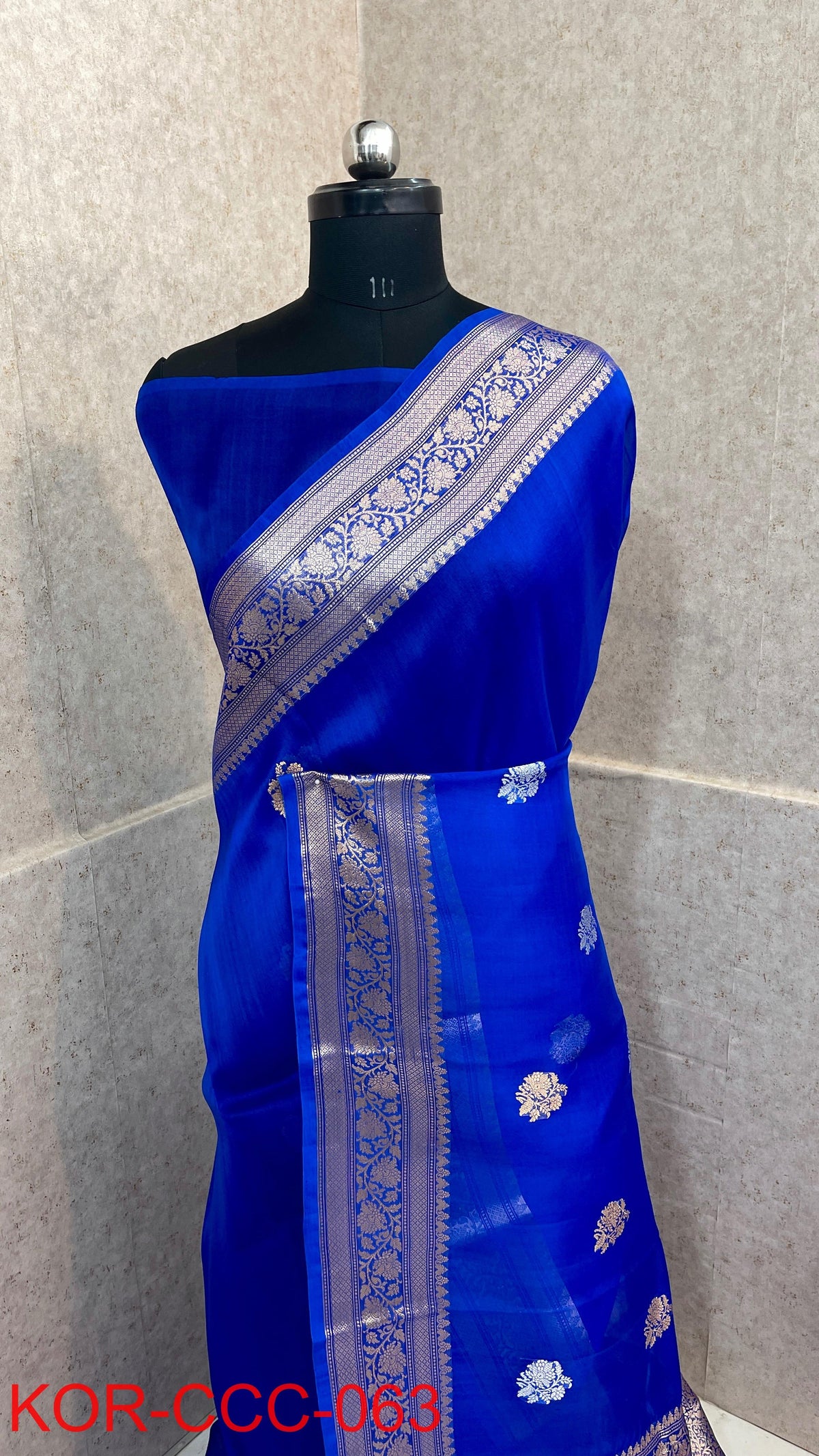 Pure Handloom banarasi kora Silk Saree With Blouse