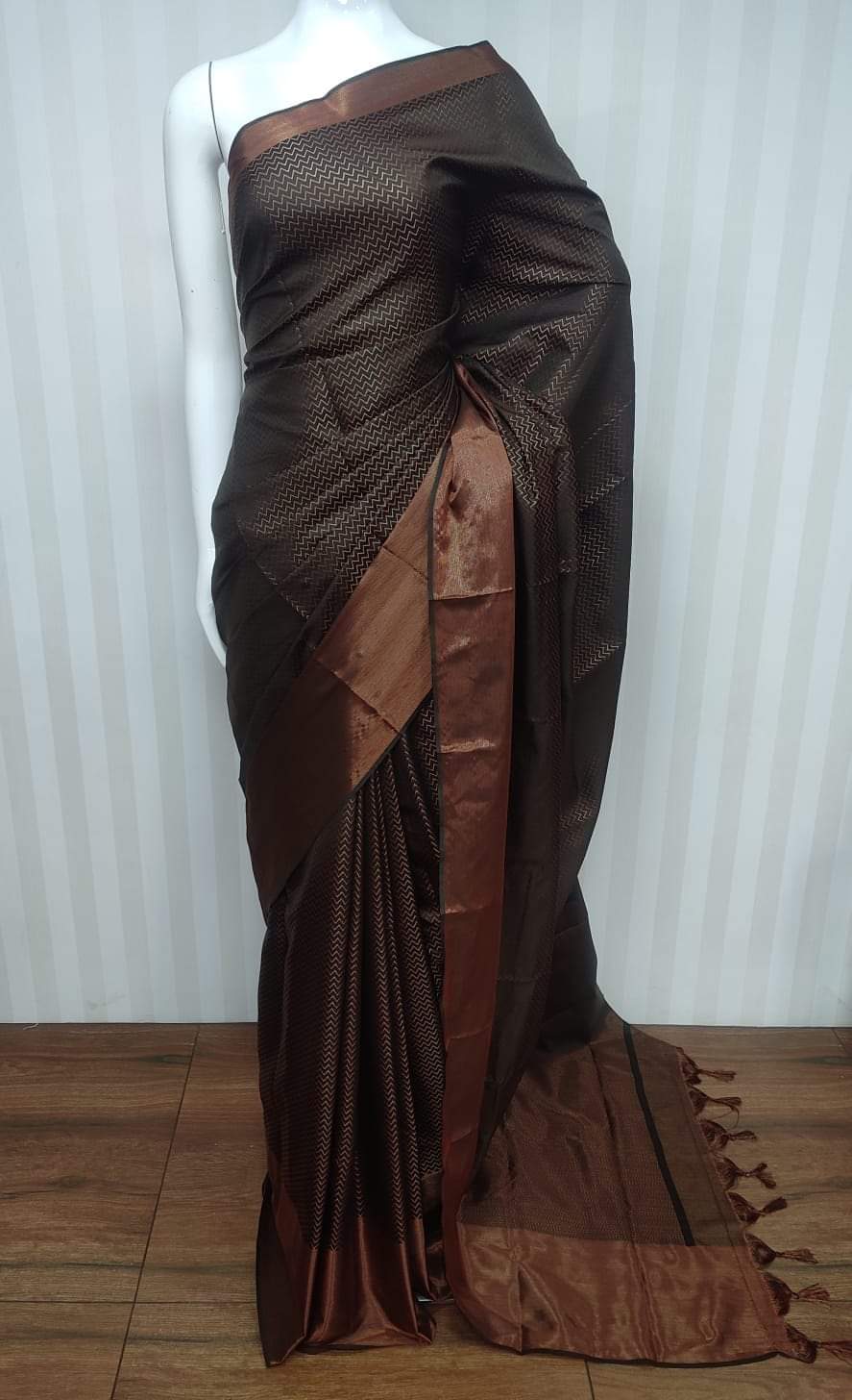Pure Kota Staple Silk Saree With Blouse.