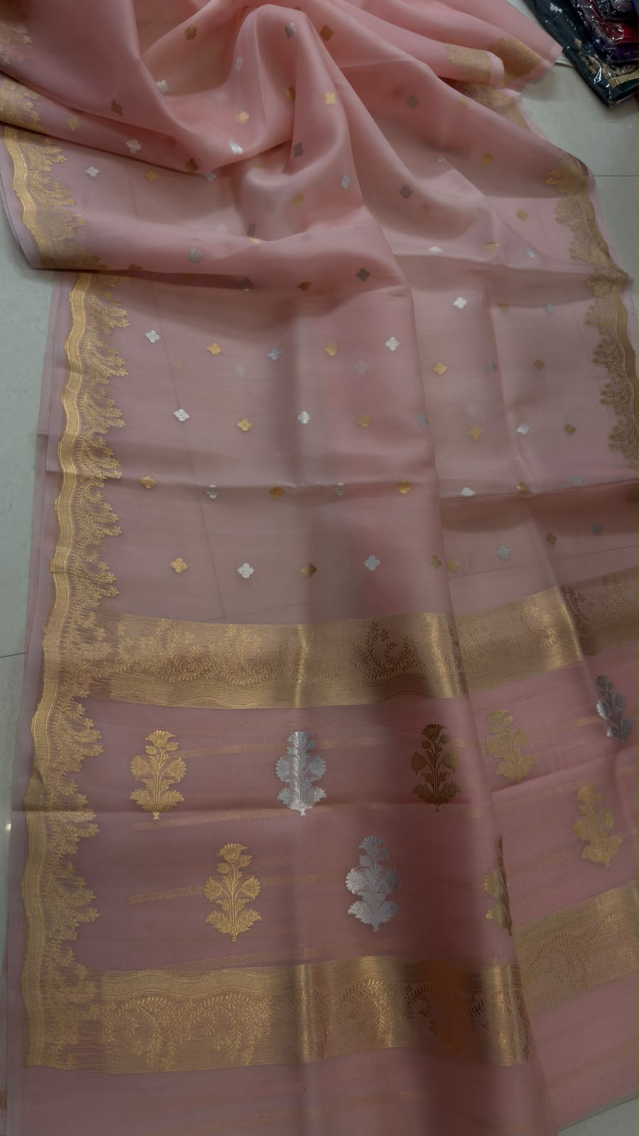 Pure Handloom banarasi kora Silk Saree With Blouse