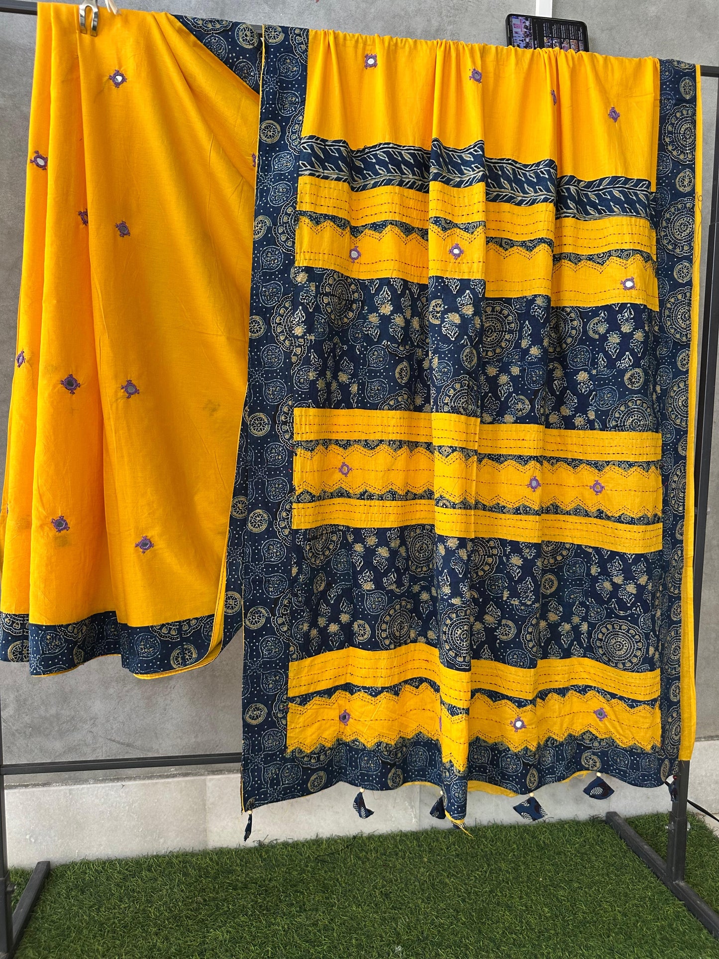 Pure Mul Cotton Saree With Ajrakh Mirror Work