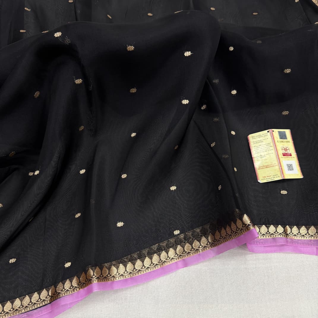 Pure Handloom banarasi kora Silk Saree With Blouse