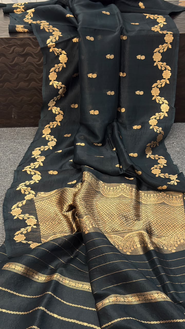Pure Handloom banarasi kora Silk Saree With Blouse
