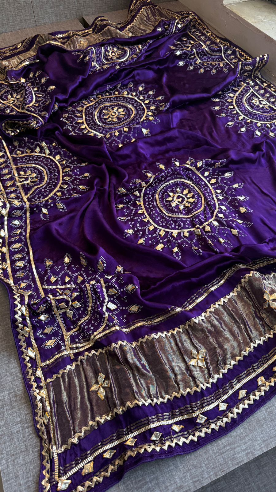 Pure gajji silk lakdi patta dupatta with gota patti work