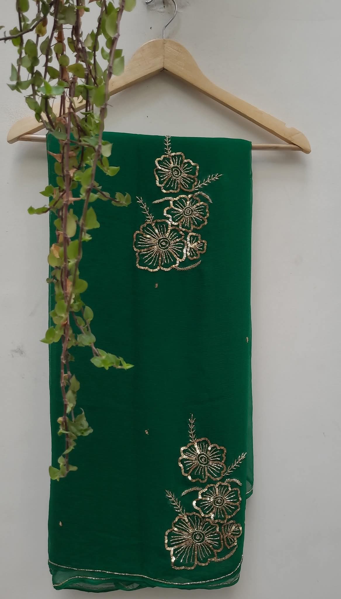 Pure Jaipuri Chiffon Hand-work motif work saree with blouse