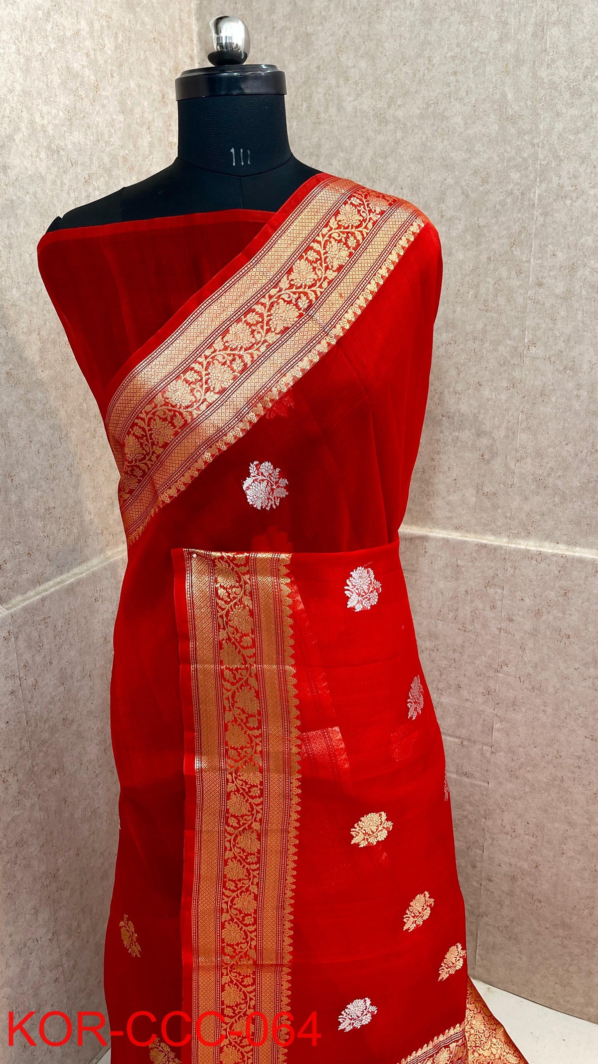 Pure Handloom banarasi kora Silk Saree With Blouse