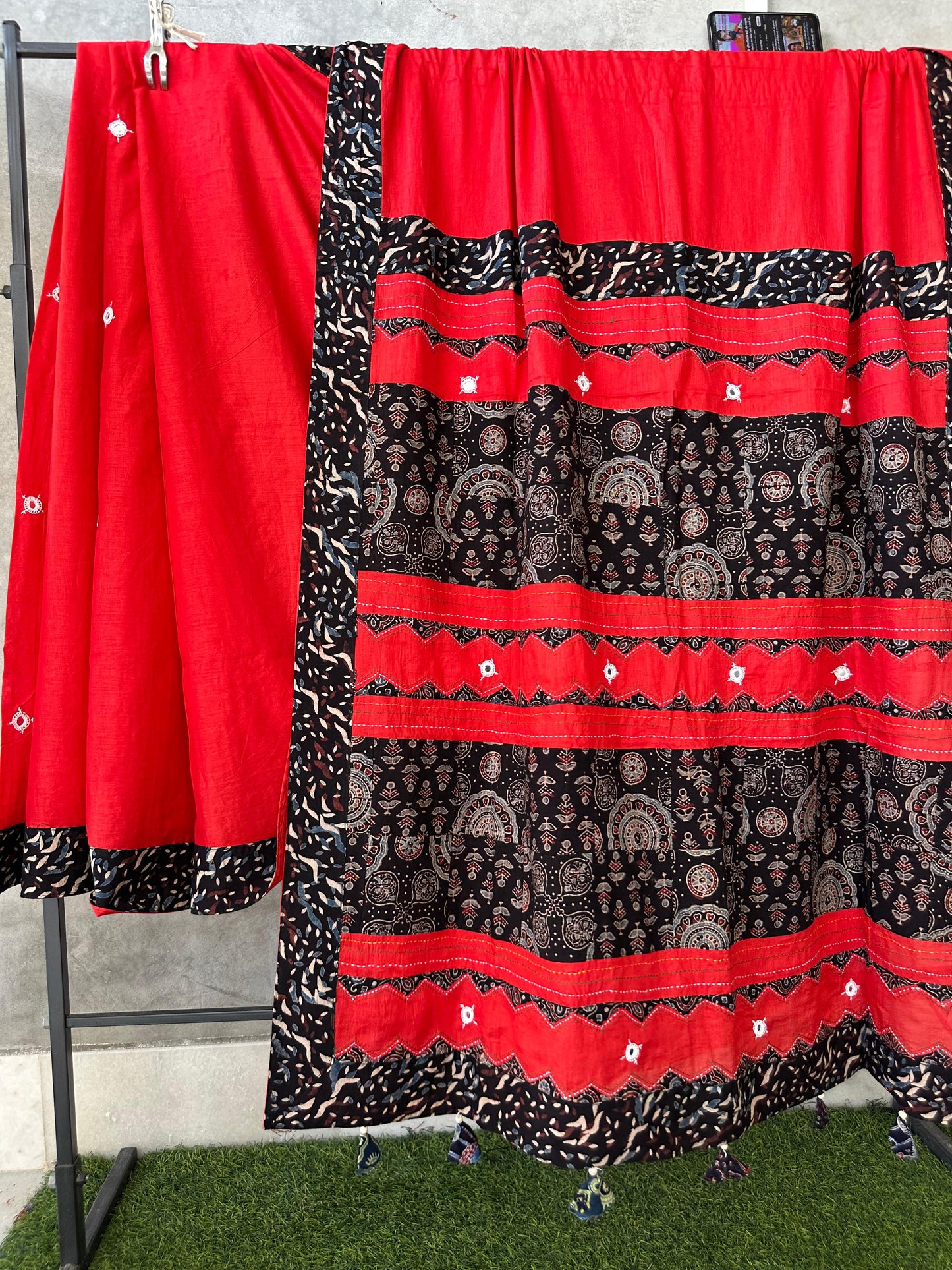 Pure Mul Cotton Saree With Ajrakh Mirror Work