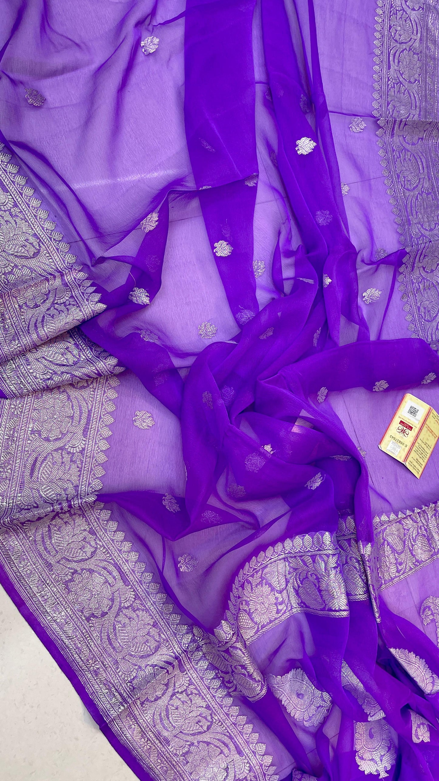 Pure Hand loom Khaddi Chiffon Georgette Saree with Silver Zari Weaving blouse(silk mark certified )