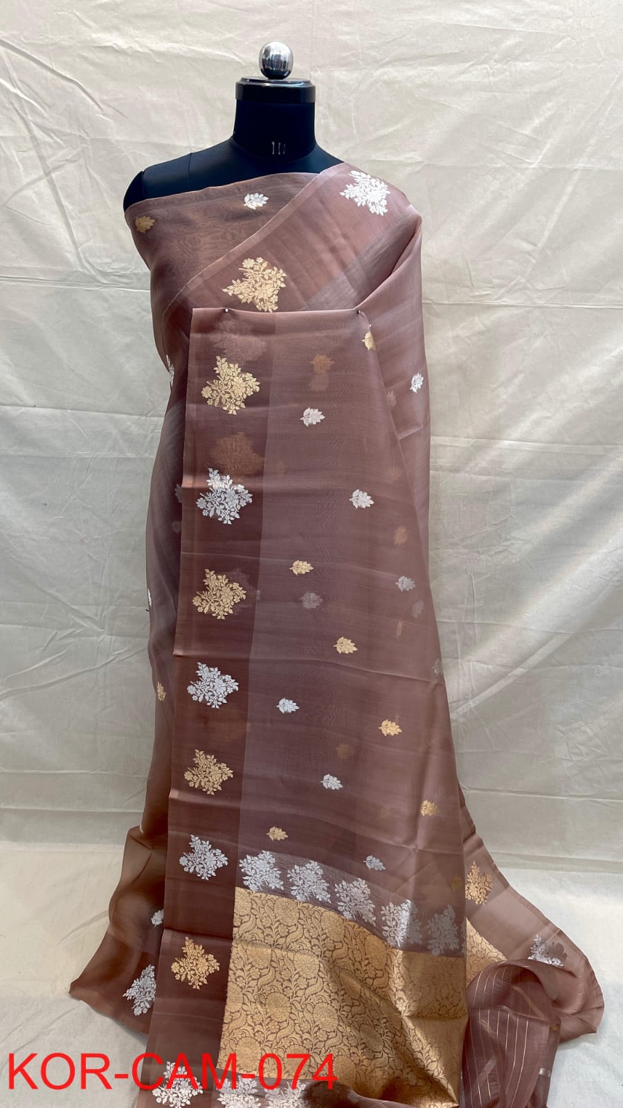 Pure Handloom banarasi kora Silk Saree With Blouse
