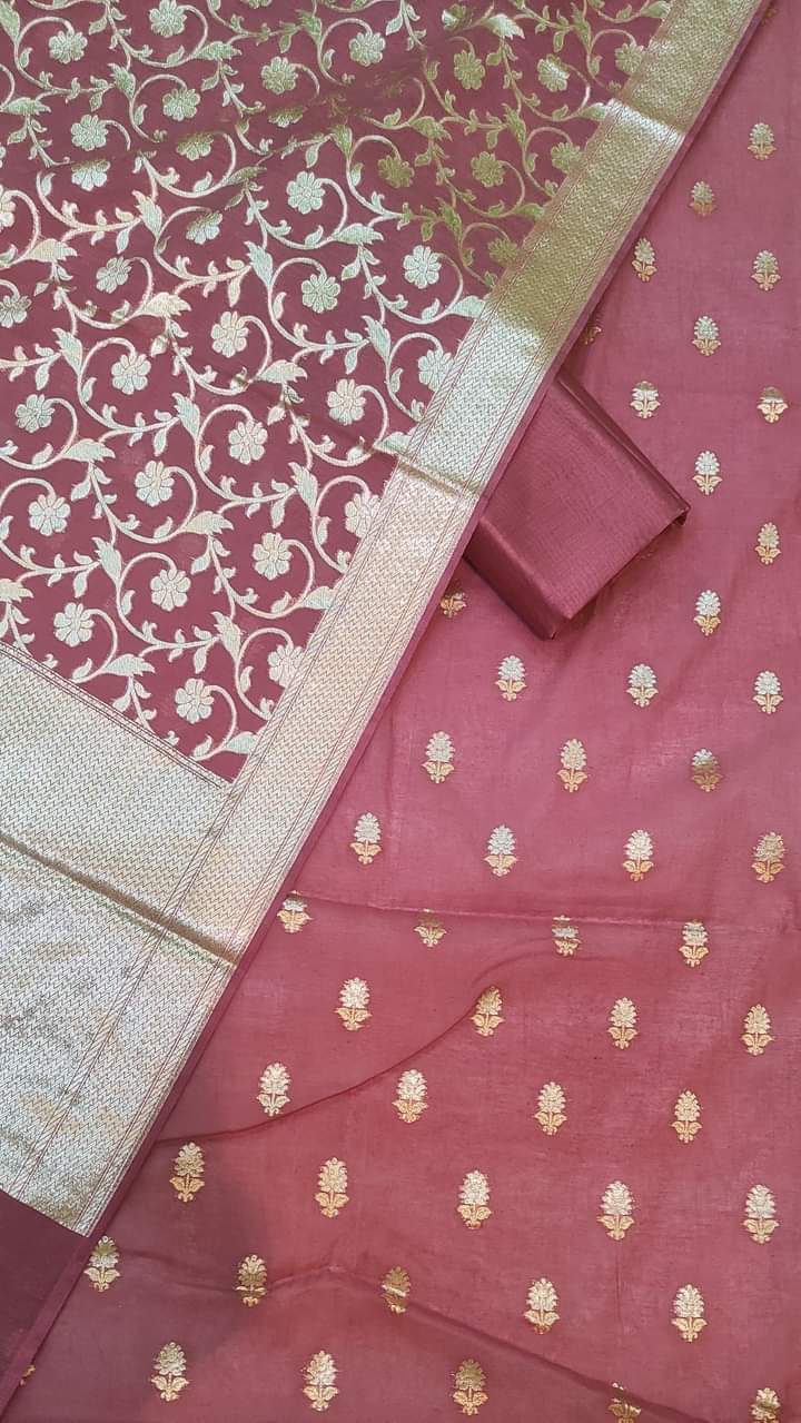 Exclusive Banarasi Lorex Unstitched Suit