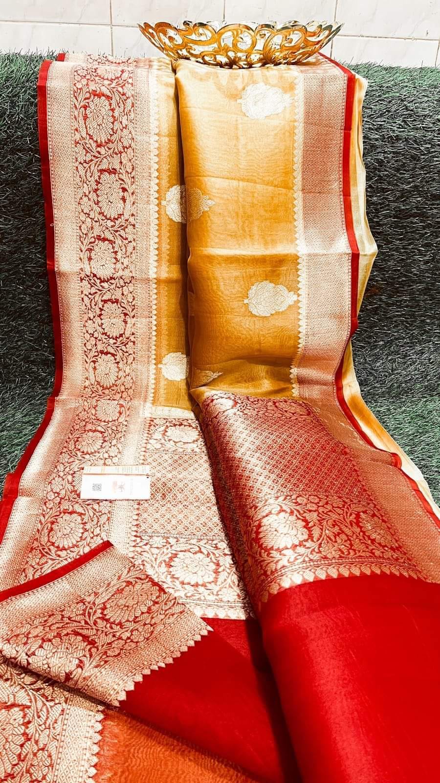 Banarasi Semi kora silk saree