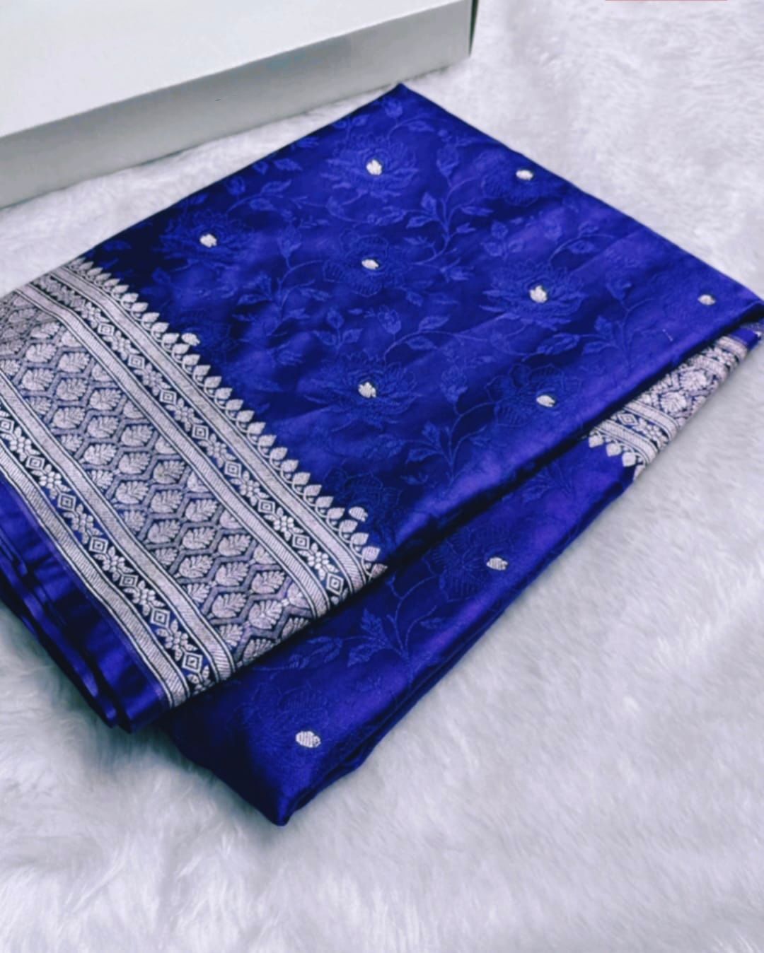 Banarasi Pure katan mashru silk saree With Blouse