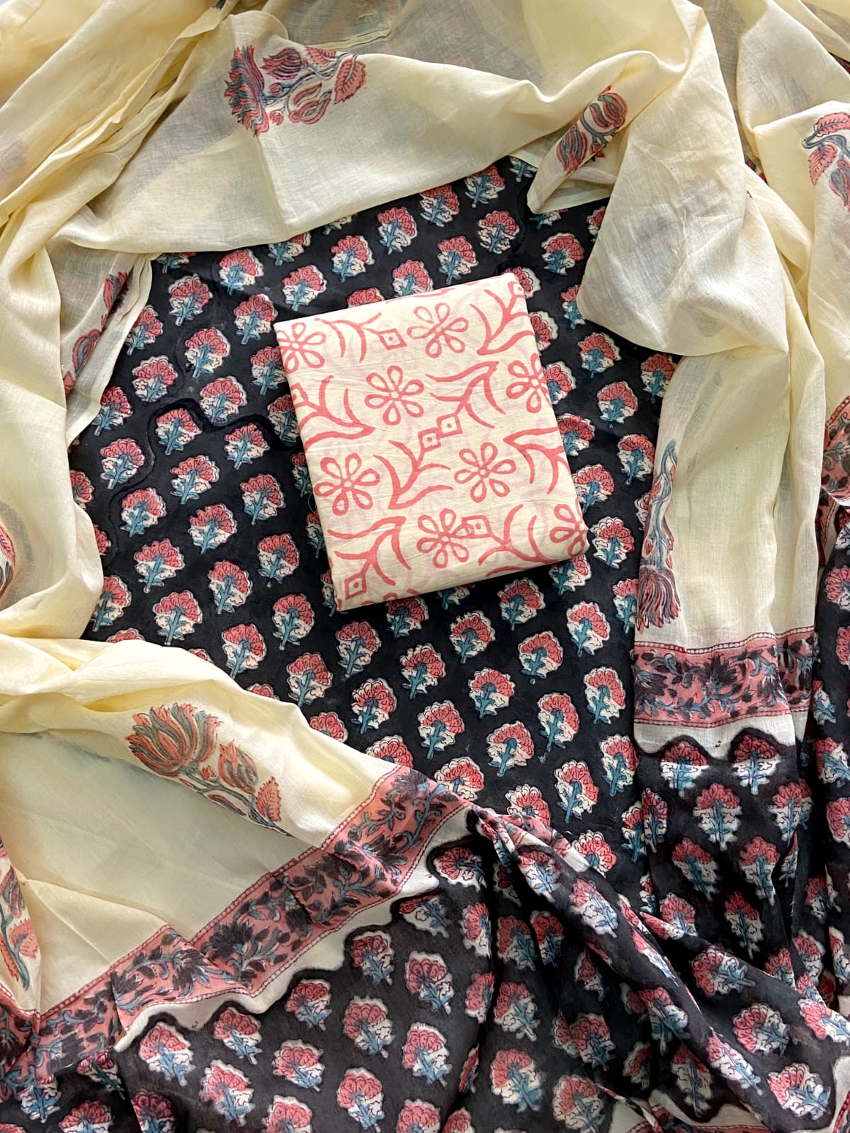 Pure cotton unstitched suit with cotton dupatta