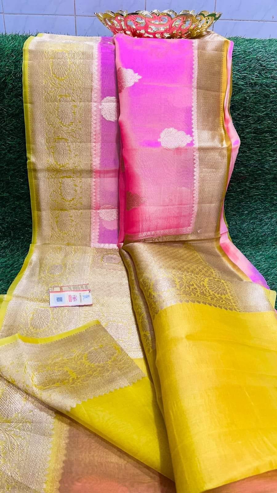 Banarasi Semi kora silk saree