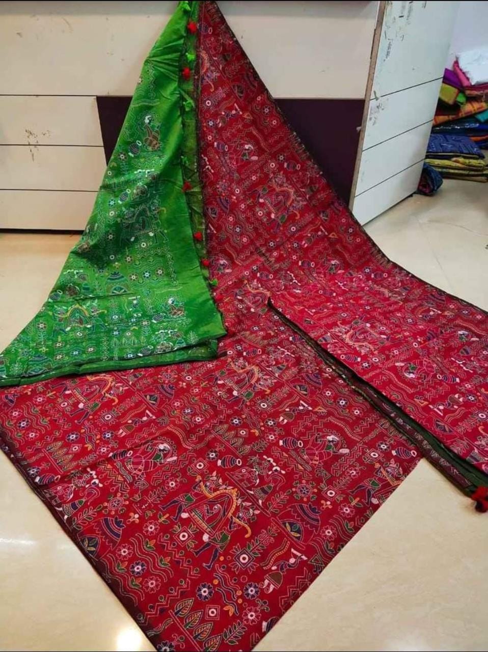 Madhubani Pure Cotton Silk Print Saree With Contrast Blouse .