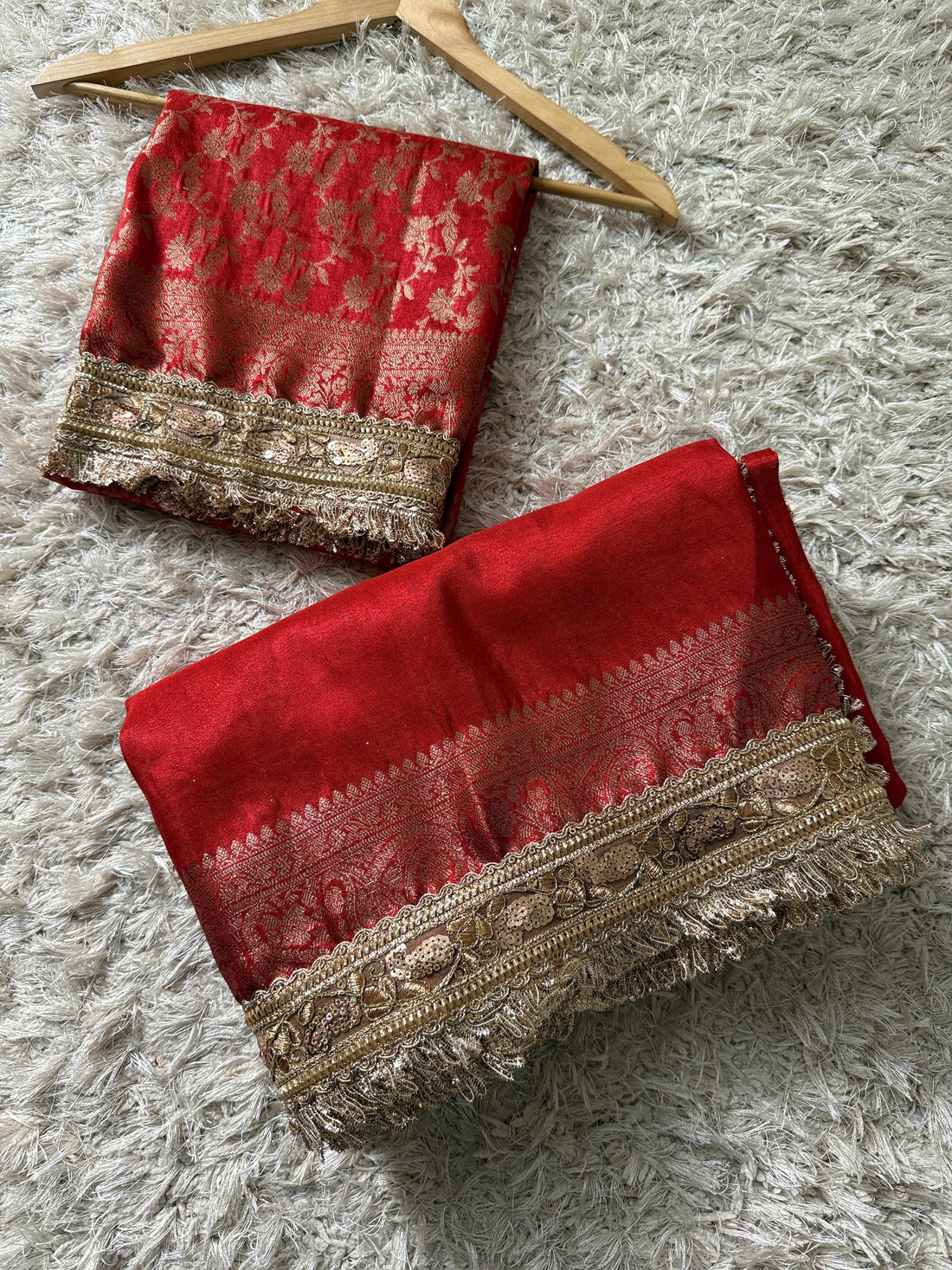 Festive Saree Essentials: Must-Have Picks for Wedding Celebrations