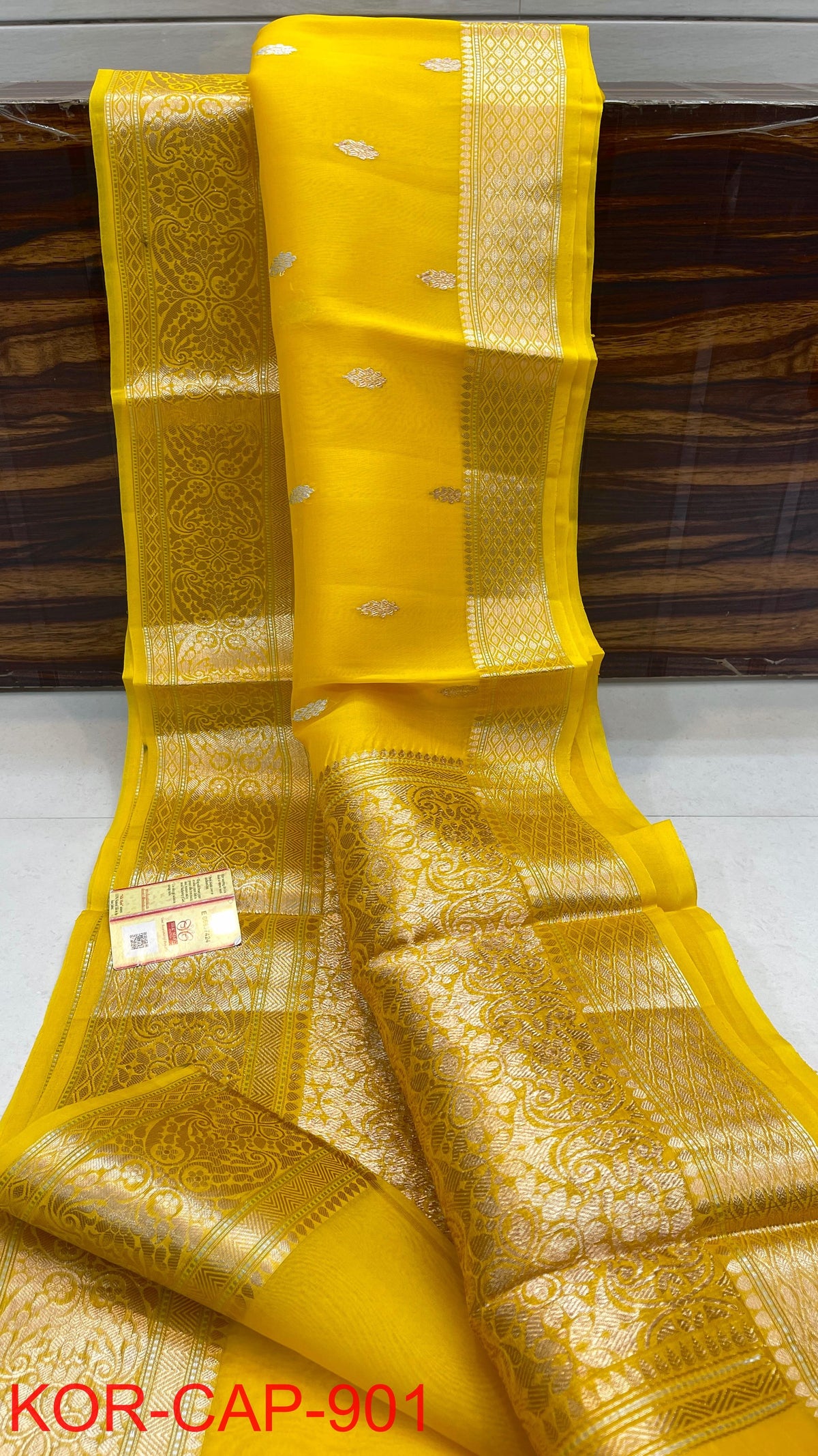 Pure Handloom banarasi  kora Silk Saree With Blouse
