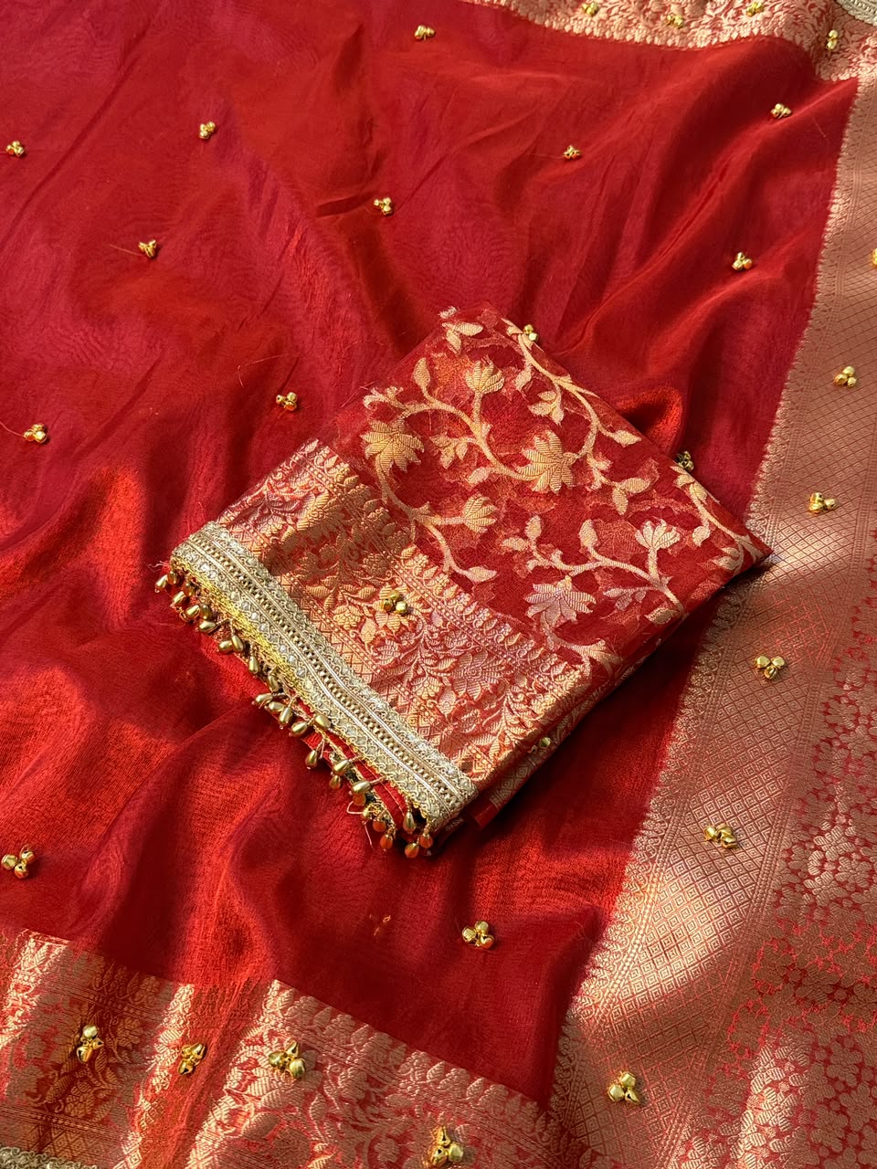Premium Banarasi Tissue Zari Weaving Saree with Ghungroo Handwork Border