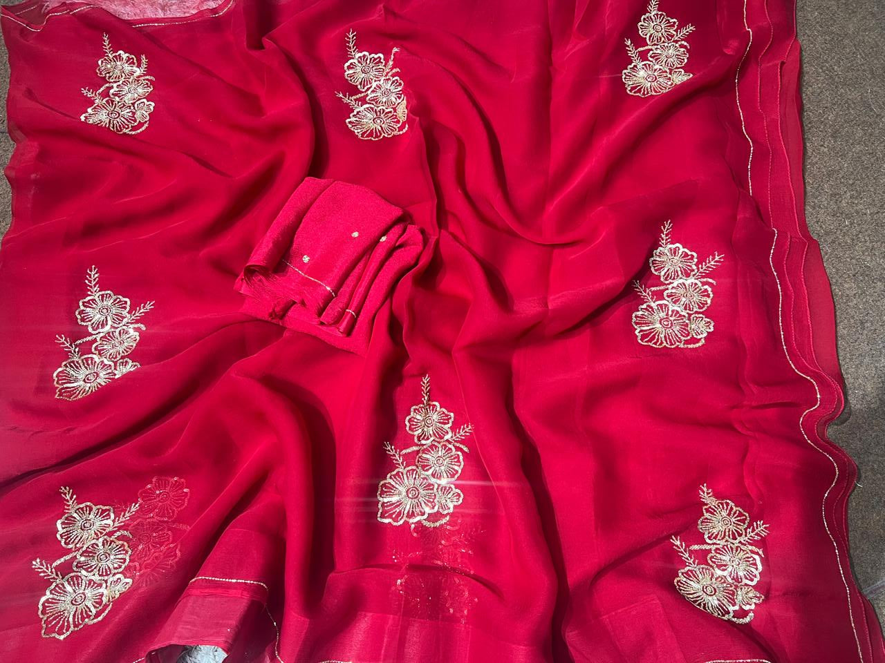 Pure Jaipuri Chiffon Hand-work motif work saree with blouse