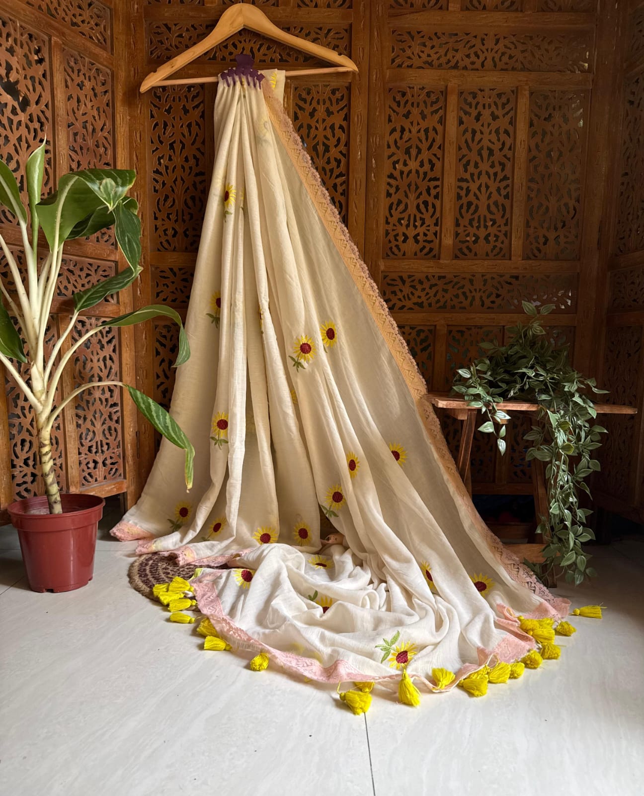 Premium Pure Mulmul Cotton Saree with Designer Lace Border