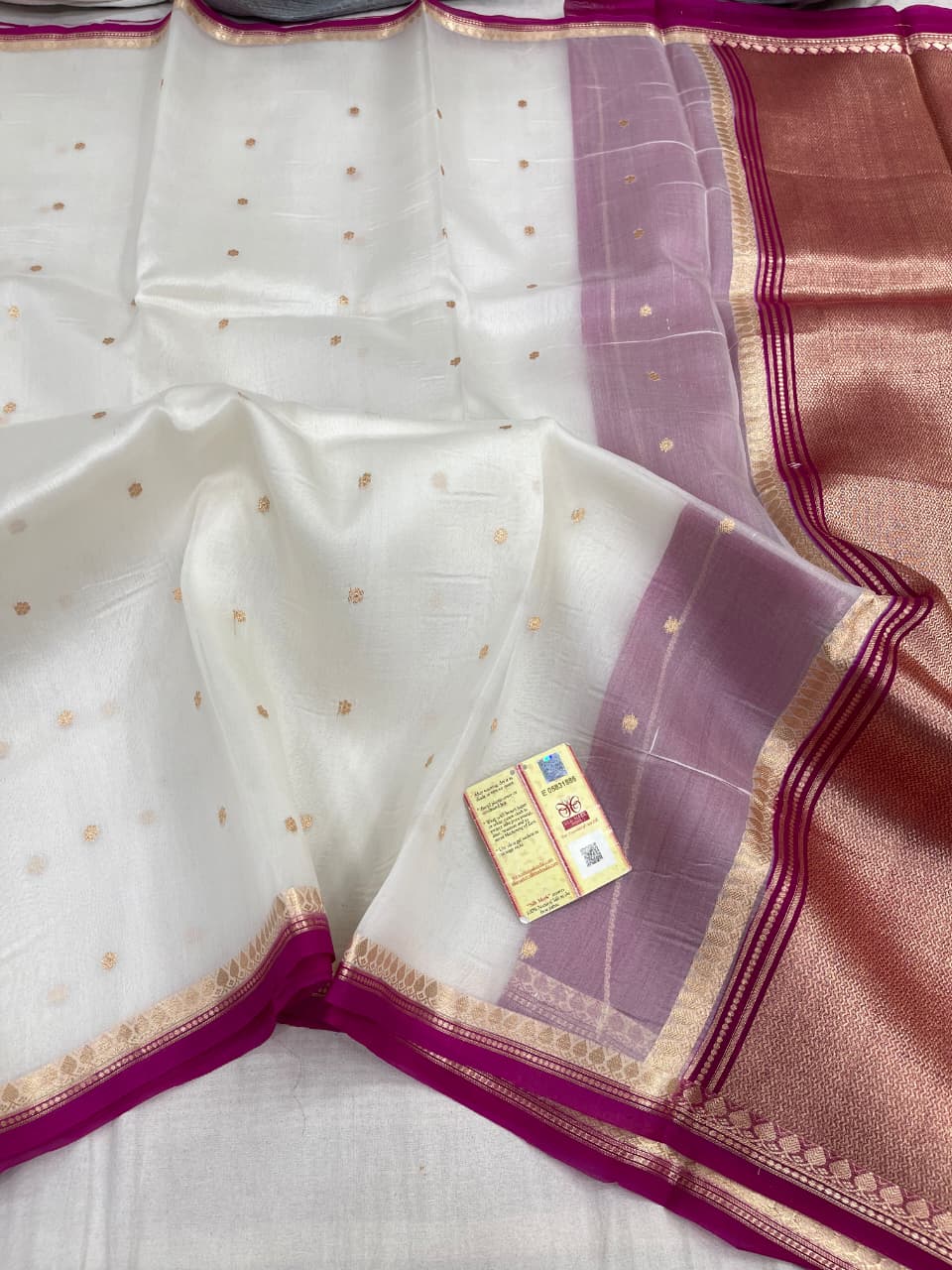 Pure Handloom banarasi  kora Silk Saree With Blouse