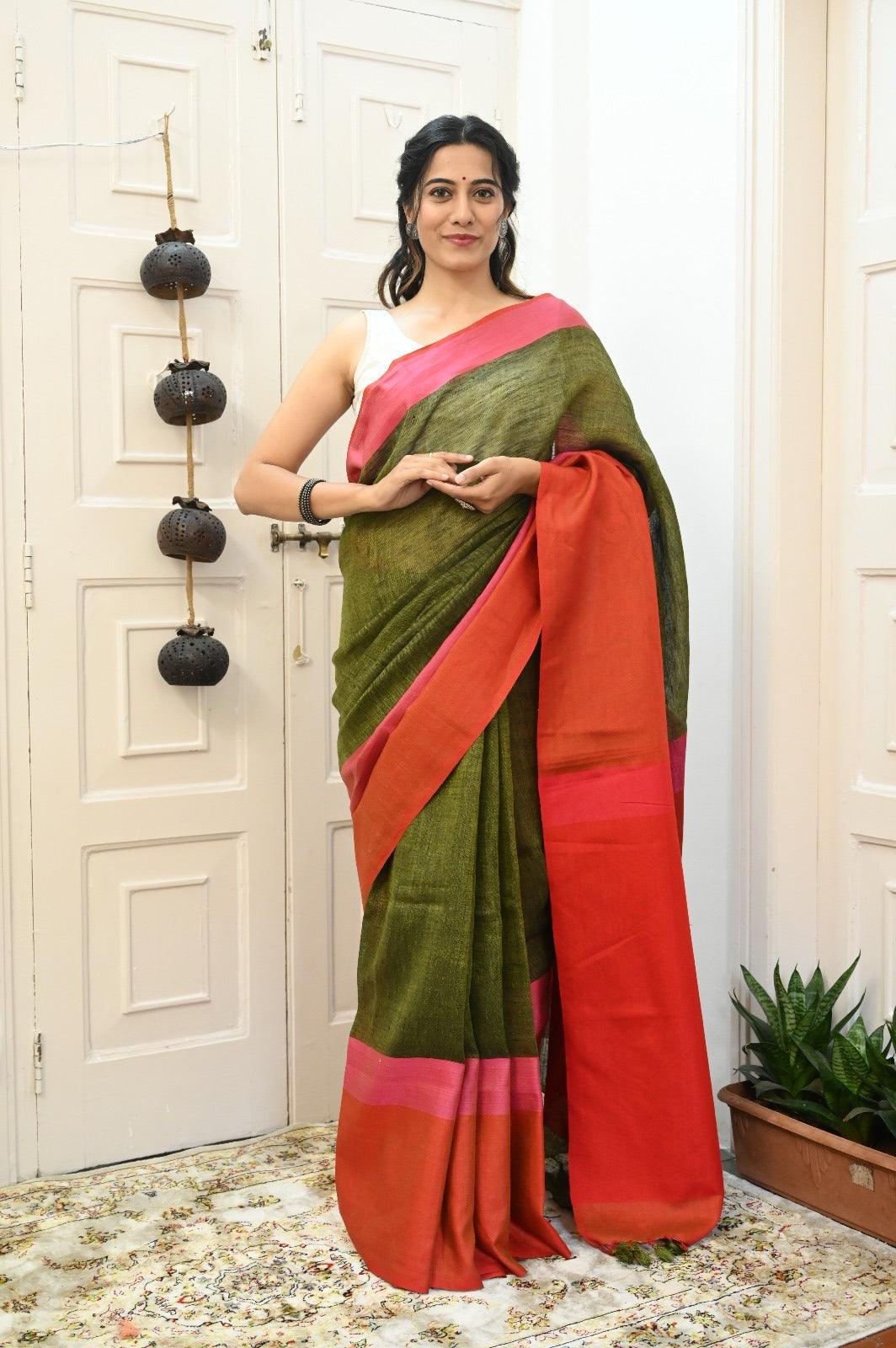 Linen By Linen Saree With Blouse