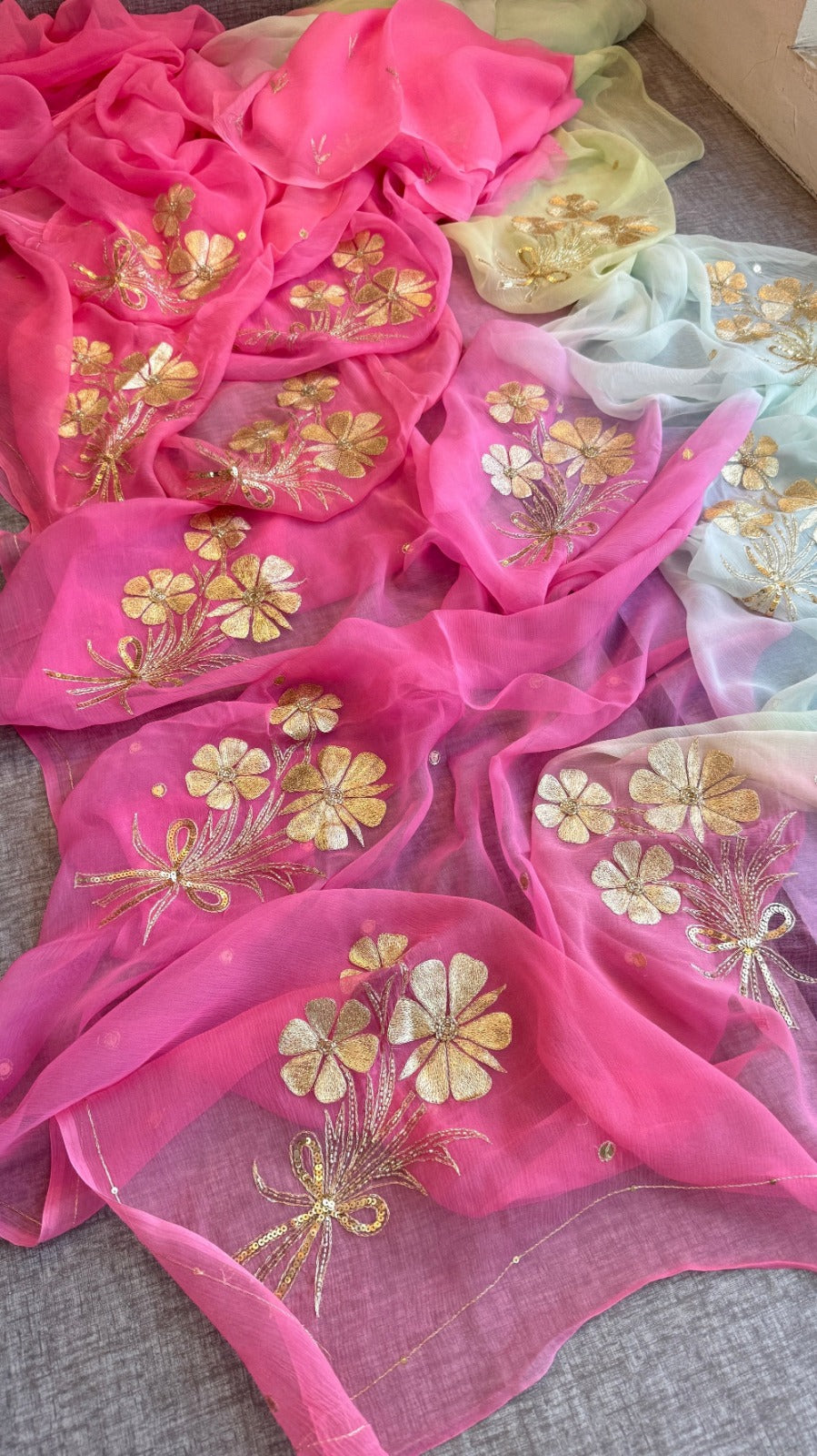 Designer Pure jaipuri Chiffon Saree with 13 Big Flower Motif