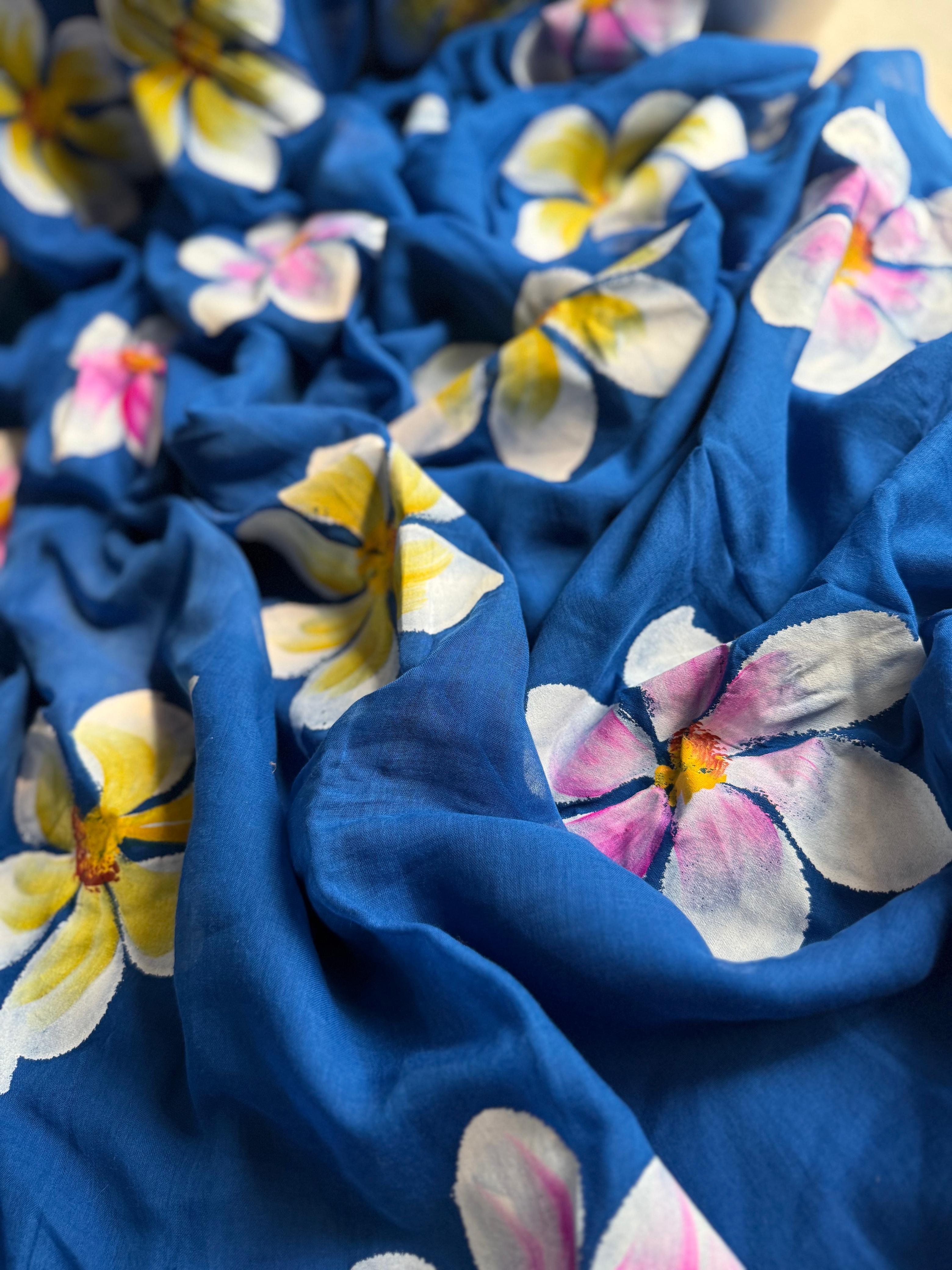 Beautiful Mulmul   Cotton Flowers design Hand Painted Saree