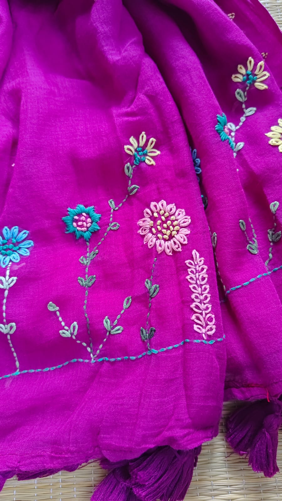 Beautiful Hand Stitch Pure Mul Cotton Saree Without blouse