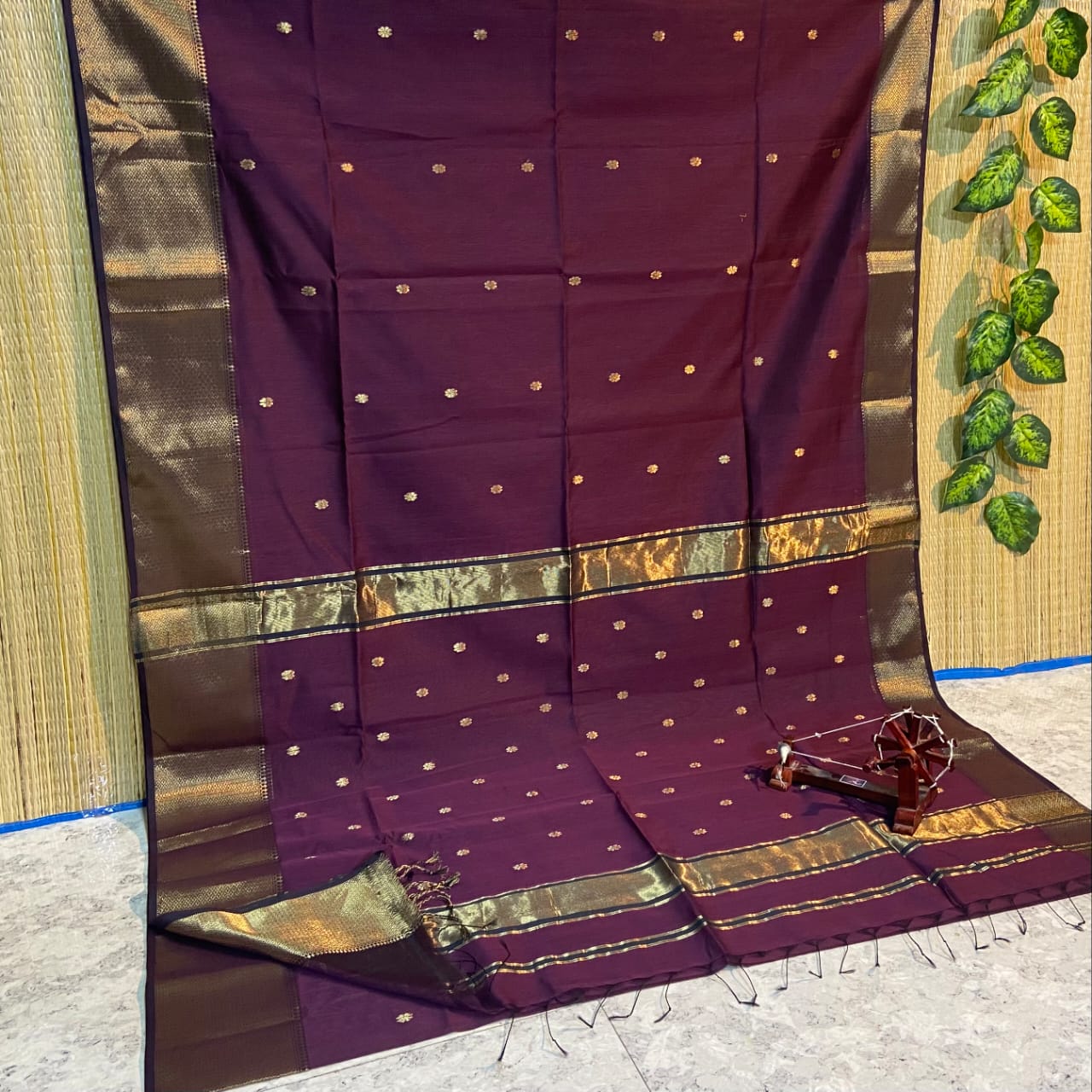 Maheshwari Cotton Silk Zari Work Saree With Blouse