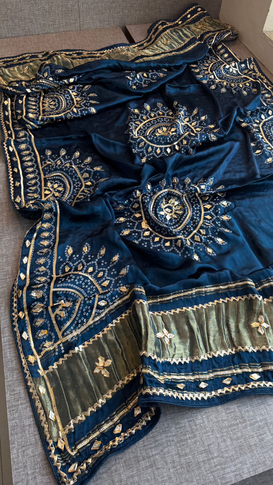Pure gajji silk lakdi patta dupatta with gota patti work