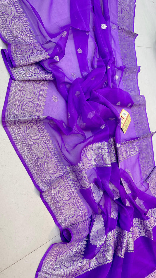 Pure Hand loom Khaddi Chiffon Georgette Saree with Silver Zari Weaving blouse(silk mark certified )