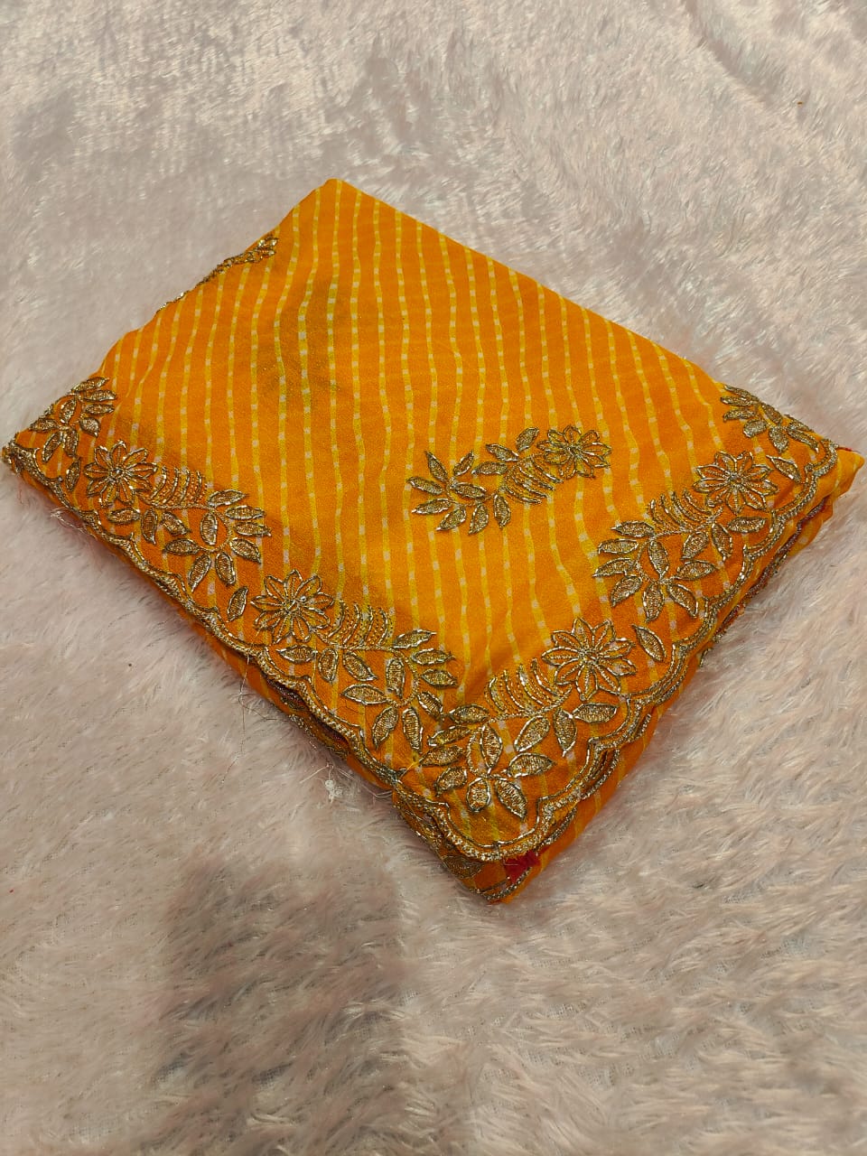 Desinger Georgette Leheriya Pattern Saree With Blouse