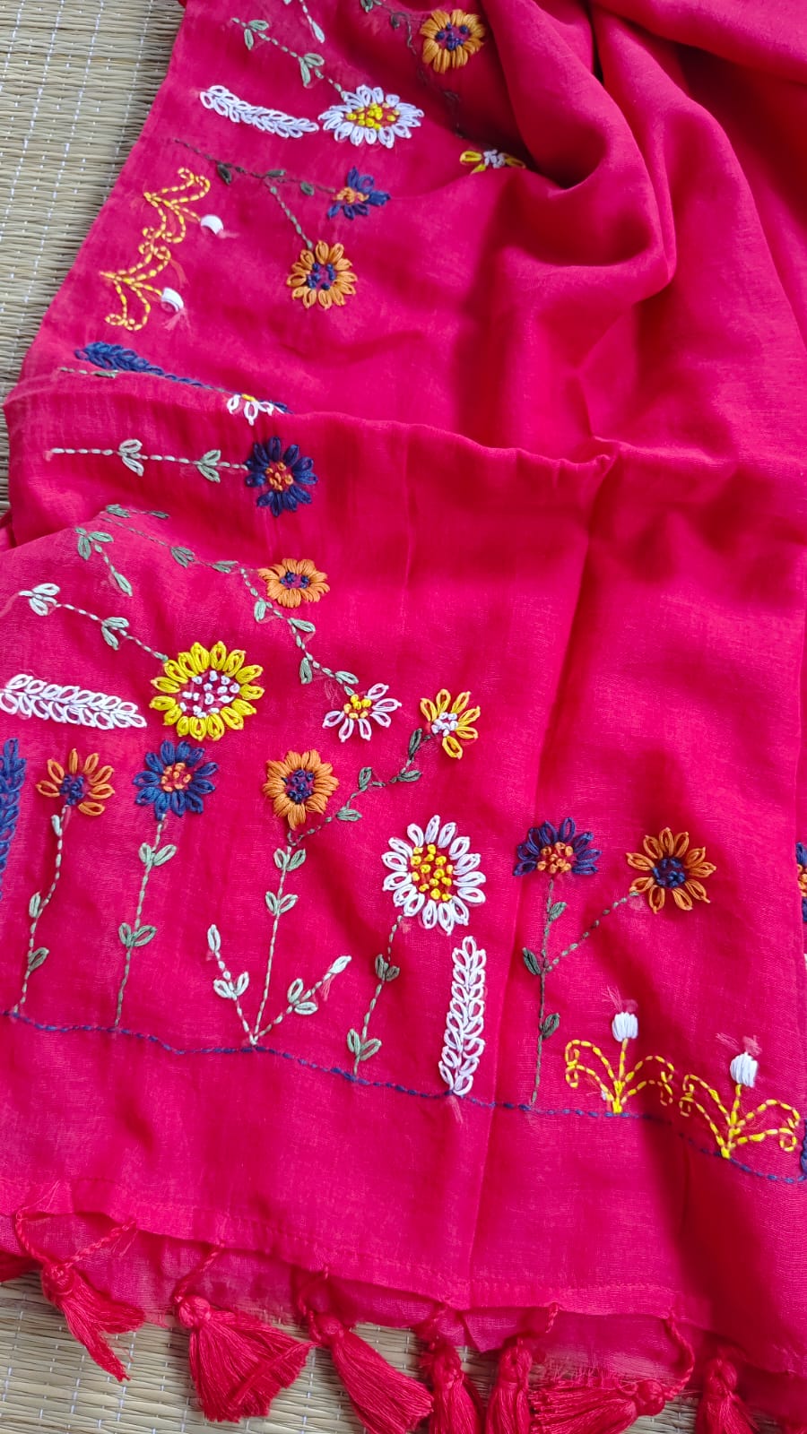 Beautiful Hand Stitch Pure Mul Cotton Saree Without blouse