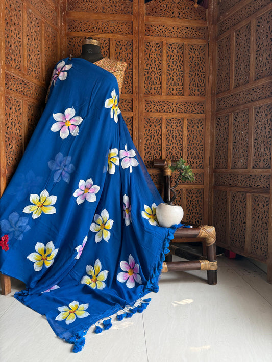 Beautiful Mulmul   Cotton Flowers design Hand Painted Saree
