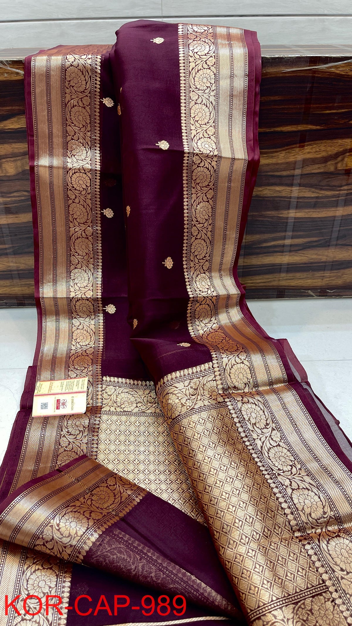 Pure Handloom banarasi  kora Silk Saree With Blouse