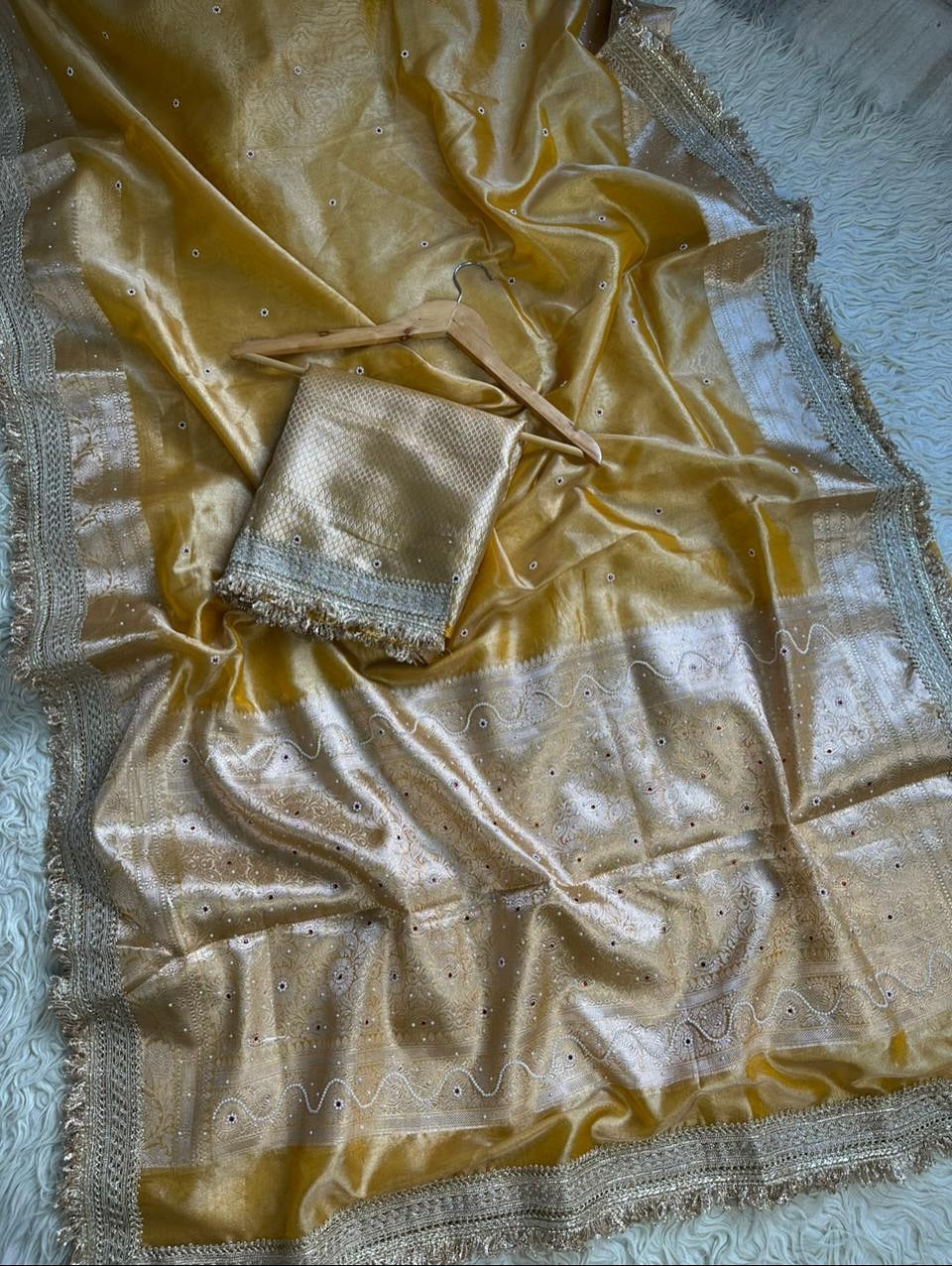 Banarasi Tissue Silk Saree With lace work border