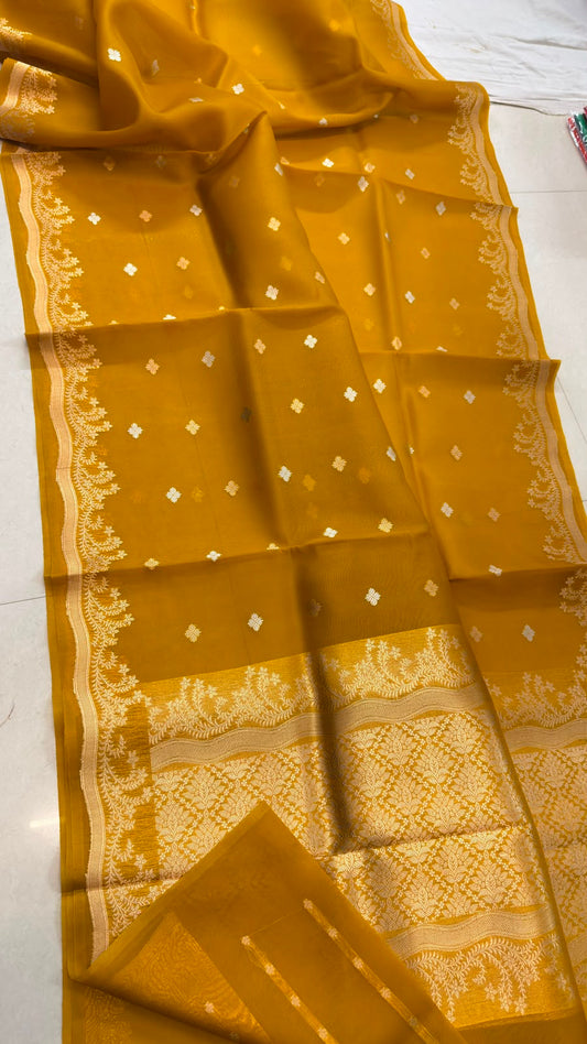 Pure Handloom banarasi  kora Silk Saree With Blouse