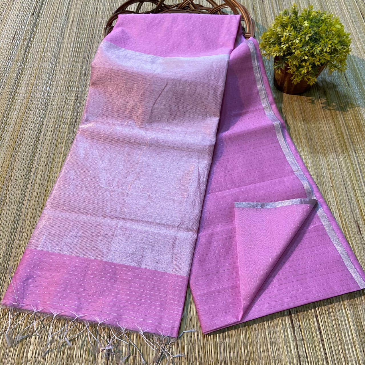 Handloom silk cotton With pallu zari work With blouse