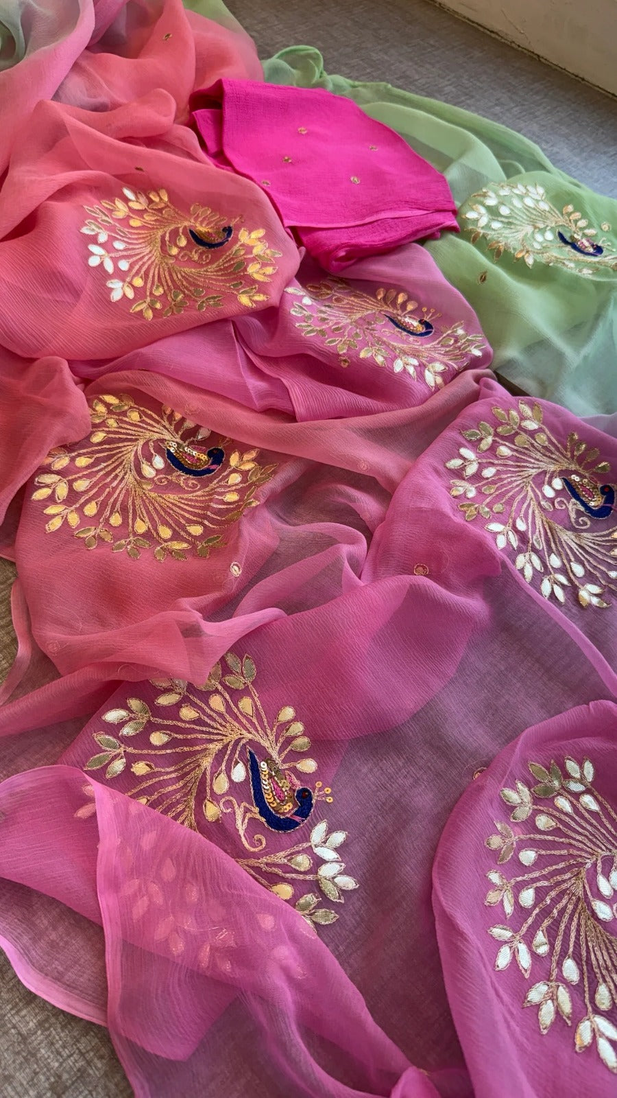 Designer Pure jaipuri Chiffon Saree with 13 Big Flower Motif