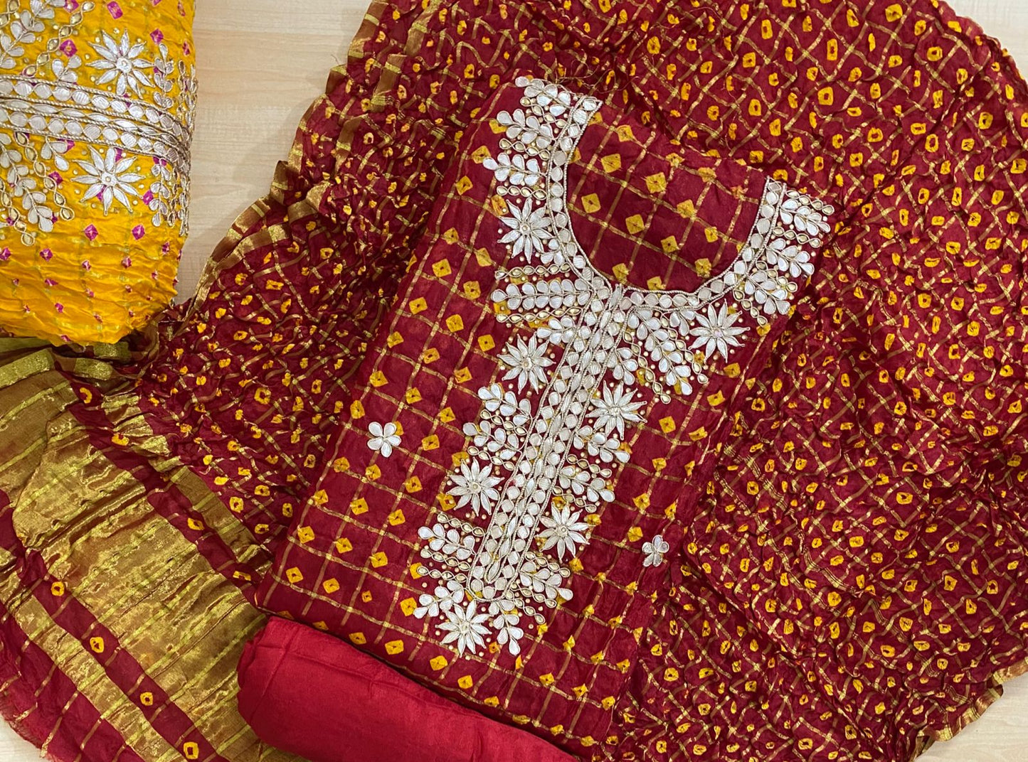 Bandhej Gota patti work Unstitched Suit