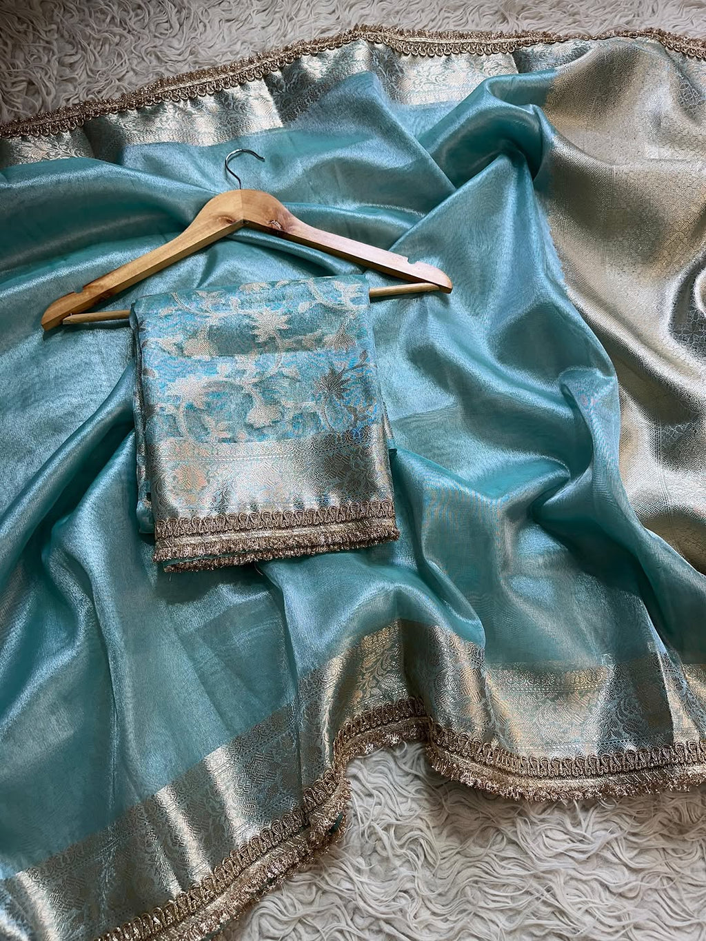 Banarasi Tissue Silk Saree With beautiful borders lace