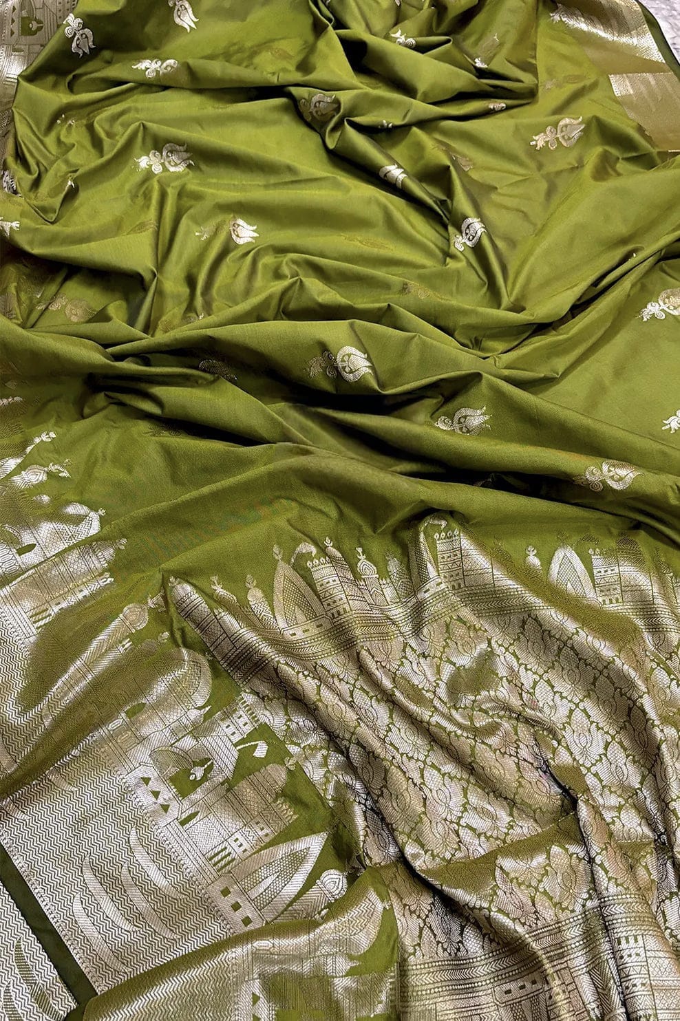 Banarasi Ganga Ghat katan silk saree