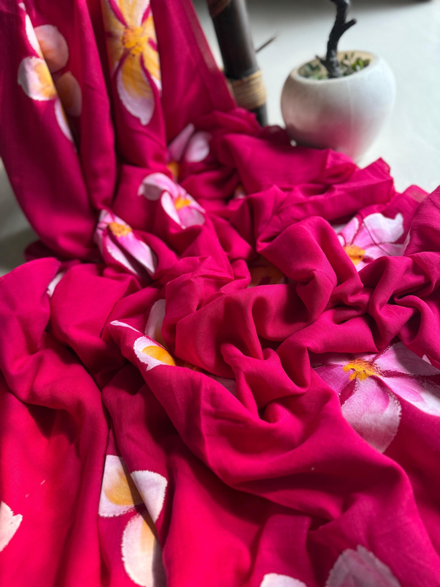 Beautiful Mulmul   Cotton Flowers design Hand Painted Saree