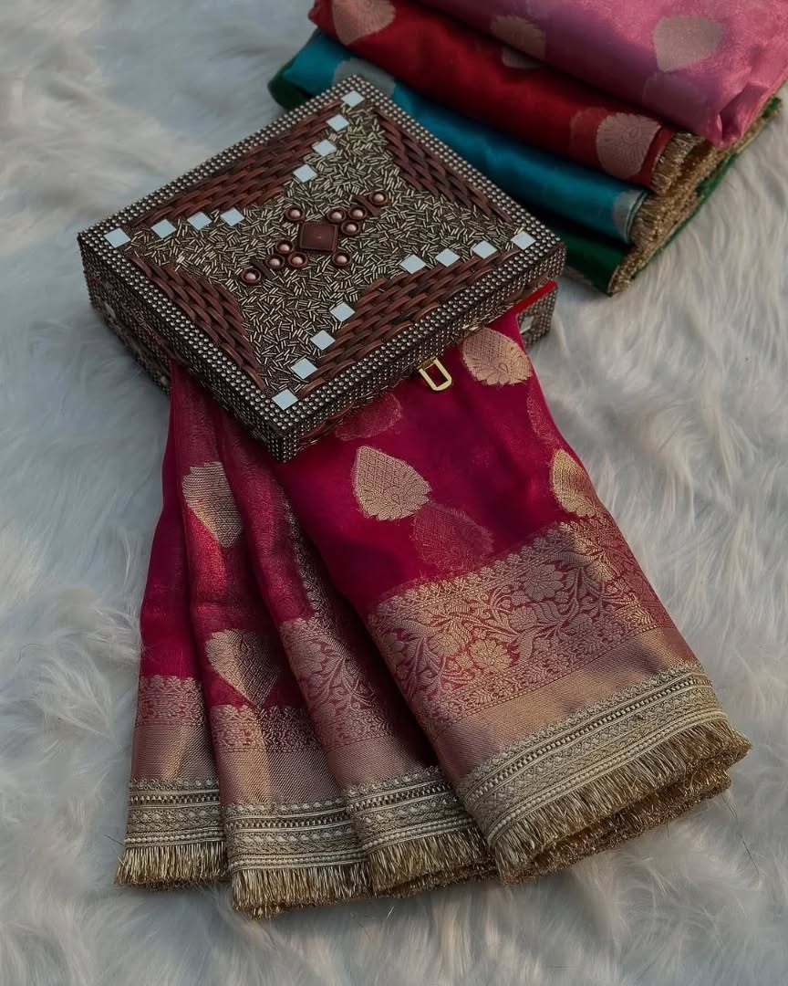 Banarasi Tissue Silk Saree with Lace Work border  Full body Zari Booti Weaving